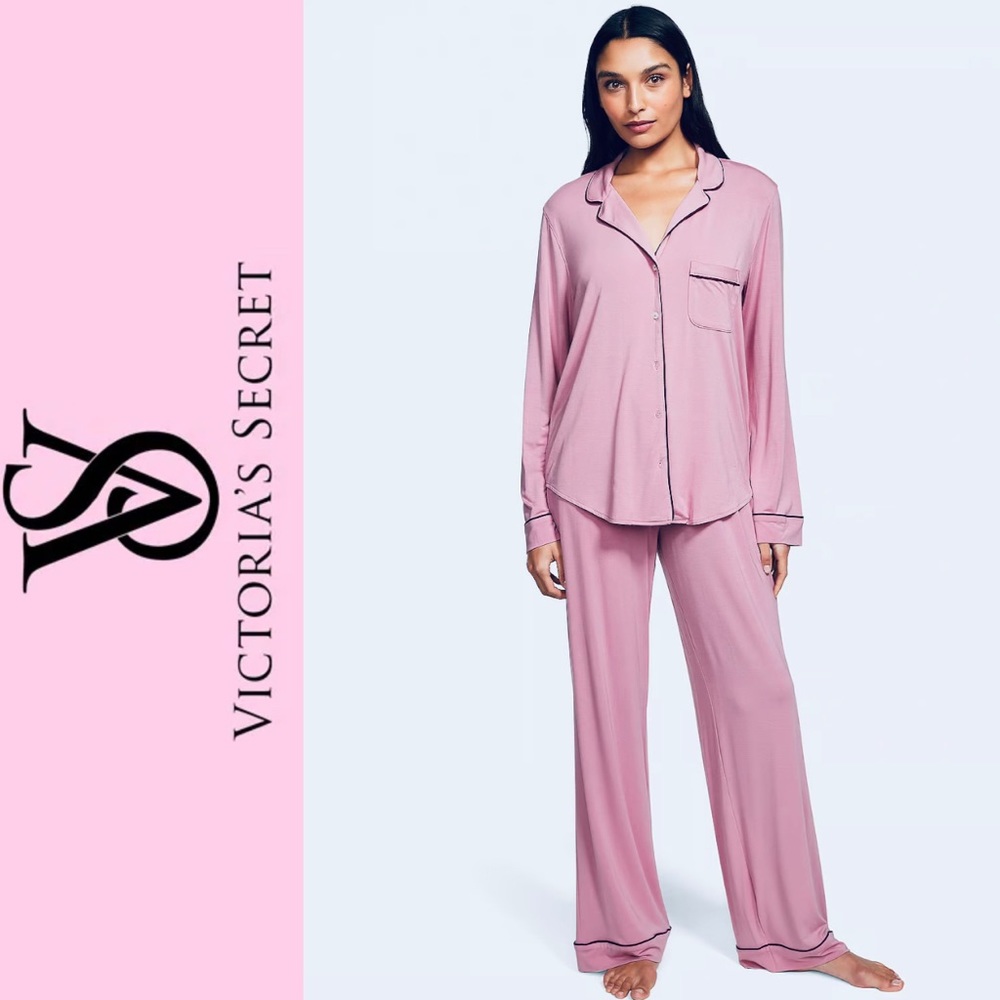 Victoria’s Secret Long Pink Pajama Set Size L
